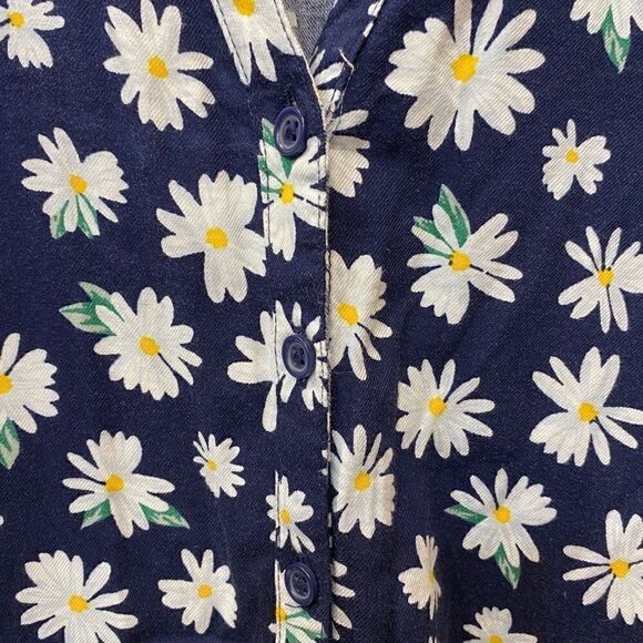 Old Navy Blue Ditsy Floral Dress - Picture 4 of 10